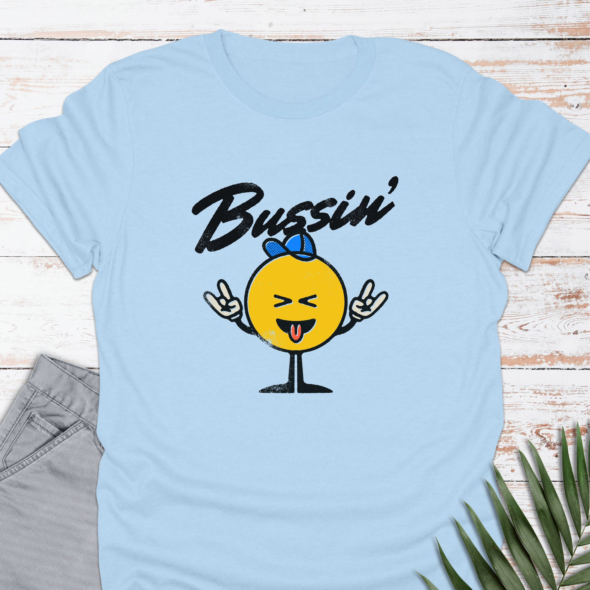Bussin' T-shirt - Life Is Wanderful Co.