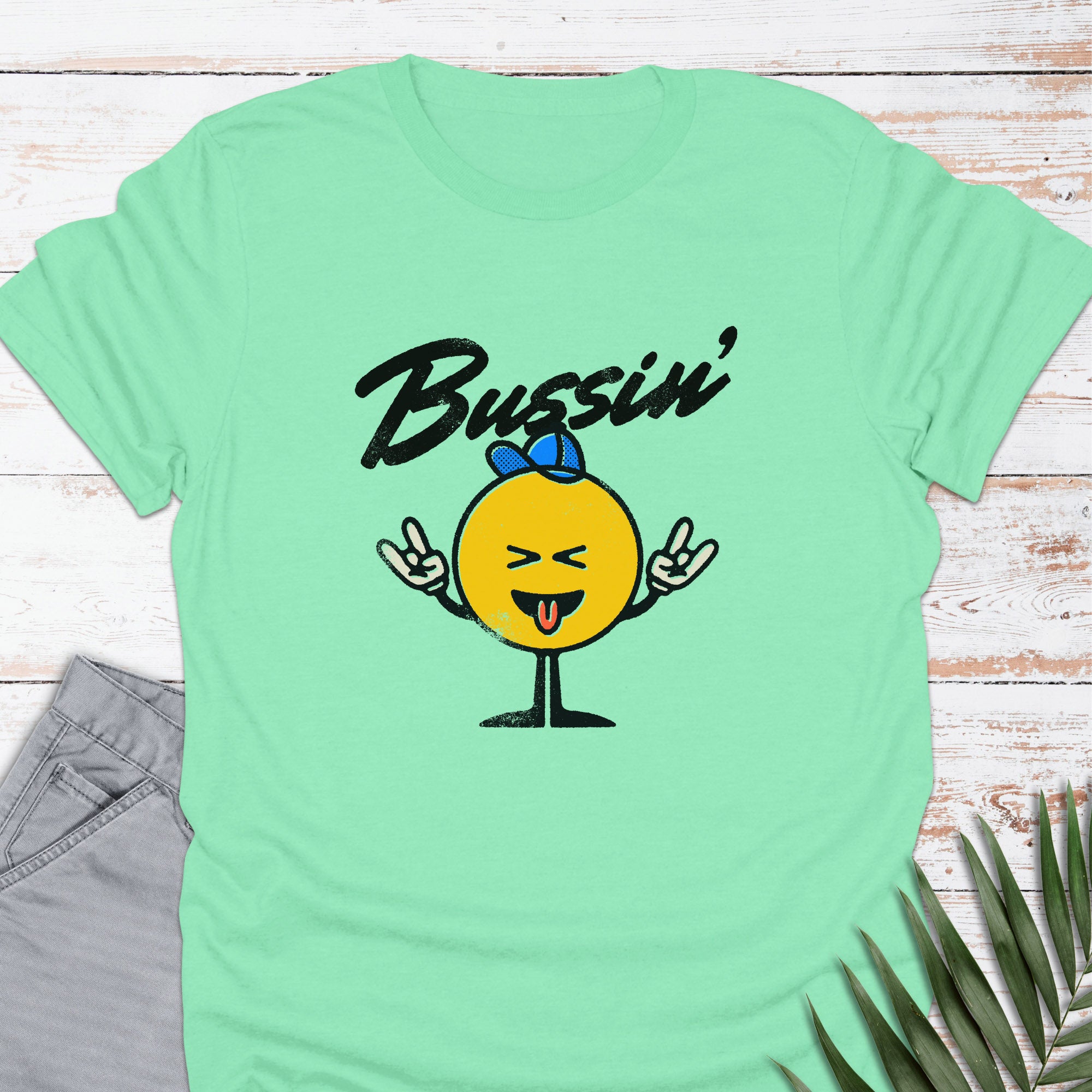 Bussin' T-shirt - Life Is Wanderful Co.